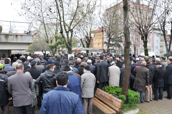 Beykoz AK Parti İlçe Başkan Yardımcısı Tuncer Dede çok sevdiği
