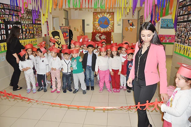 Beykoz Defterdar Mehmet Bey İlkokulu'nda törenle 'anasınıfı' açıldı.