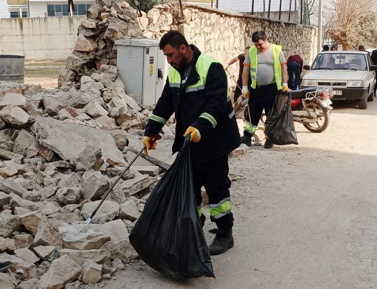 Kahramanmaraş merkezli depremin ilk saatlerinden itibaren arama-kurtarma başta olmak üzere