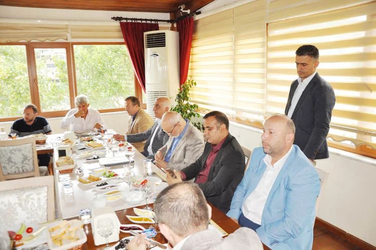 derbe baskanlar 4 t Yr0QNWsc