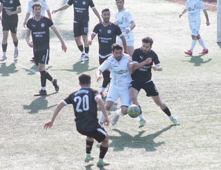 İstanbul Süper Amatör Lig Klasman B Grubundaki iki Beykoz temsilcisinin