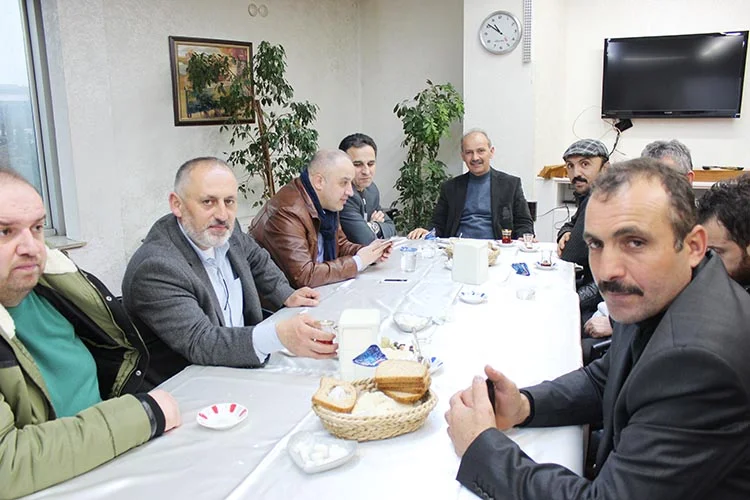 dernek 10 CnbFoSh5Lp