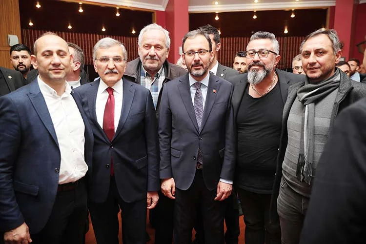 Gençlik ve Spor Bakanı Mehmet Muharrem Kasapoğlu, Beykoz'da bulunan amatör