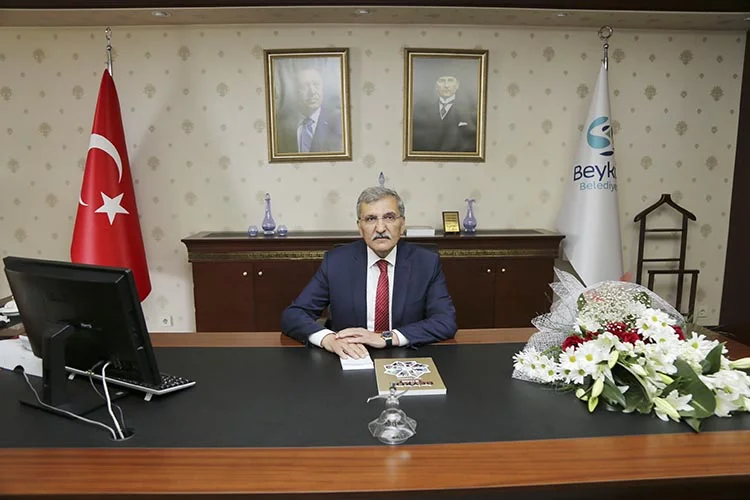 Beykoz İlçe Seçim Kurulu’ndan mazbatasını aldıktan sonra Beykoz Belediyesi’ne giden