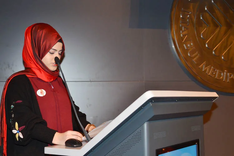 Medipol Üniversitesi Beykoz'un Kavacık Mahallesi'ndeki kampüste organ bağışı konusunda bilinçlendirmek