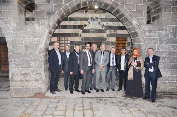 diyarbakir g KBU9JPpFq2