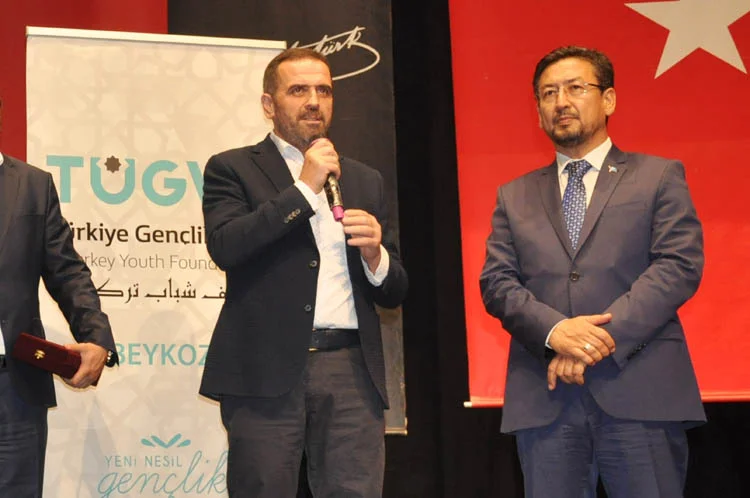 dogu turkistan meclis baskani beykoz da