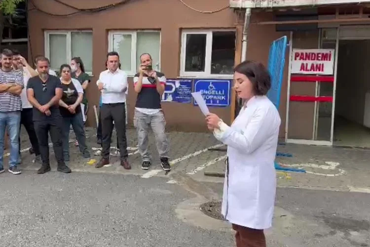 Türkiye genelinde bir günlük iş bırakma eylemi yapan doktorlar Beykoz’da