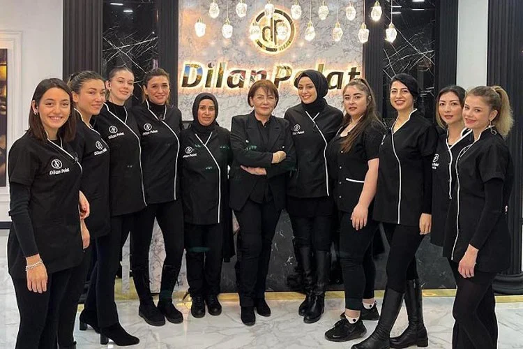 Dilan Polat 105. Güzellik Merkezini Beykoz'a açtı 6 dp13 aX38zWqzf0