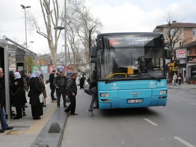İETT ve Beykoz Belediyesi iş birliğiyle Beykoz’da yeni otobüsler, yeni