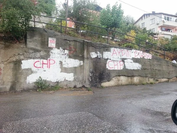 Her dört yılda bir genel ve beş yılda bir de