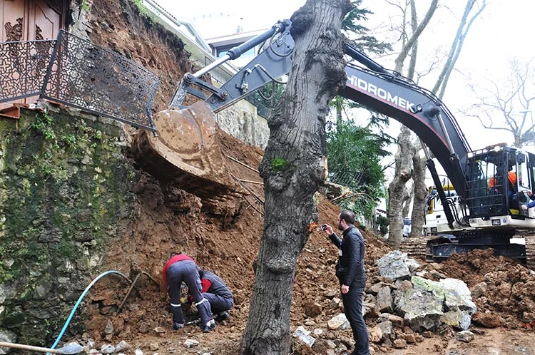 duvar kanlica 2 etZaJhEuTb