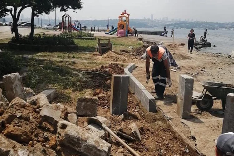 CHP Beykoz İlçe Başkanı Aydın Düzgün, İBB’nin Burunbahçe ve Paşabahçe’de