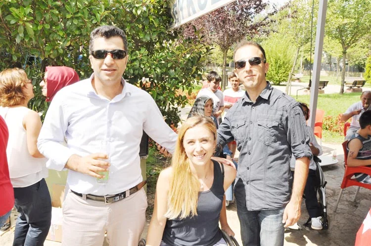 ebru bulgurcu 2016 1 3vXKUIucwS