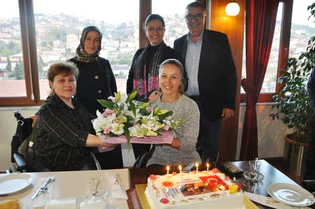 ebru bulgurcu beykoz db 7 zcZECgTQSN