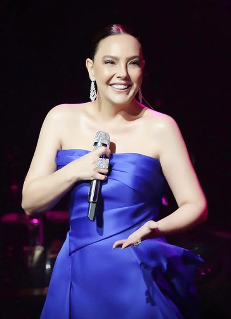 ebru habe QZUon7o1id