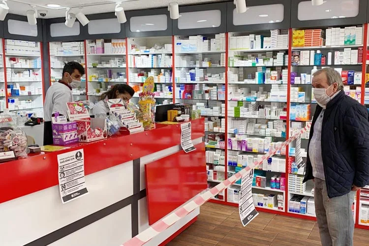 Tüm dünyayı etkileyen ve Türkiye'de de ölümlere yol açan Covid-19