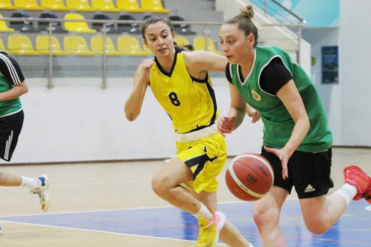 efsun celik beykoz 1 oCv8DLGXdg