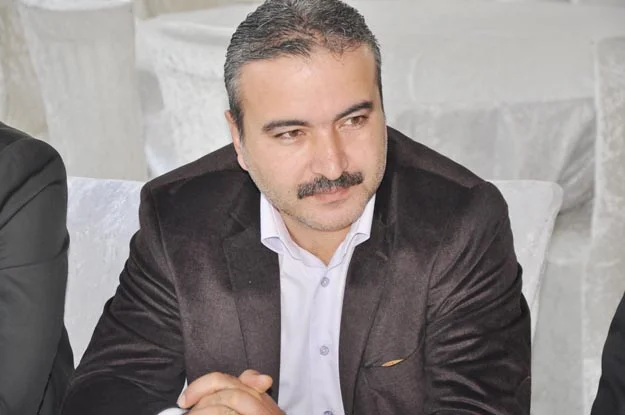 egi bir sen secili 8 eABLXte2Xu