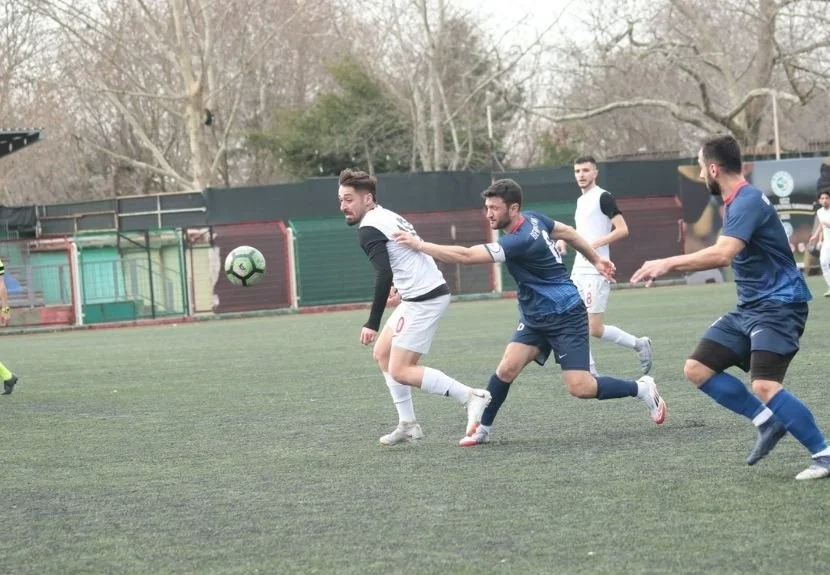 İstanbul 2. Amatör Lig 21. Grubuna dahil hafta içi müsabakasında