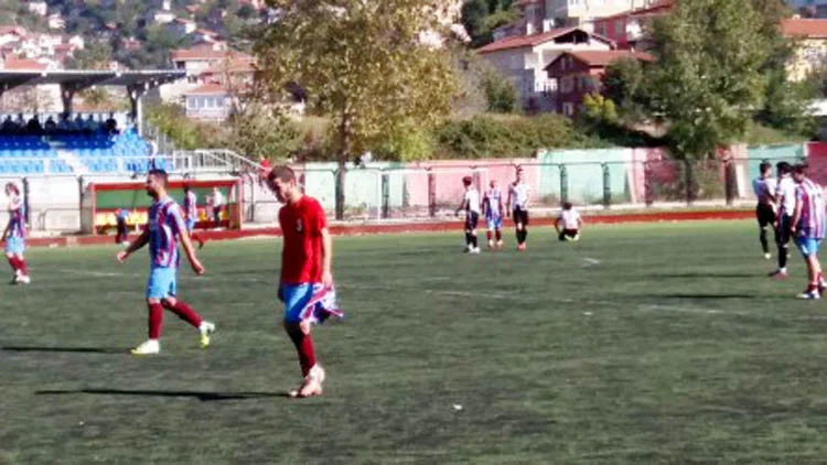 İstanbul 1. Amatör Ligi 16. grup 1. hafta mücadelesinde Elmalıspor