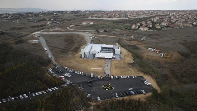 emin gunal r MBvJb qU4