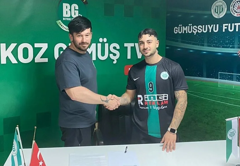 Son olarak Üsküdar Anadoluspor forması şampiyonluk yaşayan orta saha oyuncusu