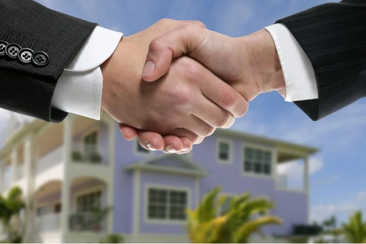 Çünkü artık emlak sadece insanların oturum ihtiyaçları hesaba katılarak yapılmıyor.