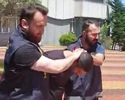 Beykoz'da asayiş ekipleri Soğuksu'da şüphelenerek durdukları araçta bulunan Ö.A'nın üstünde