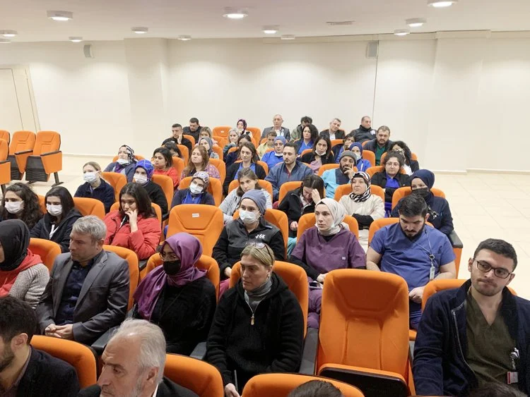 Beykoz’da sağlık çalışanlarına eğitim üstüne eğitim 6 emniyet beyk AYHQWwt7OM