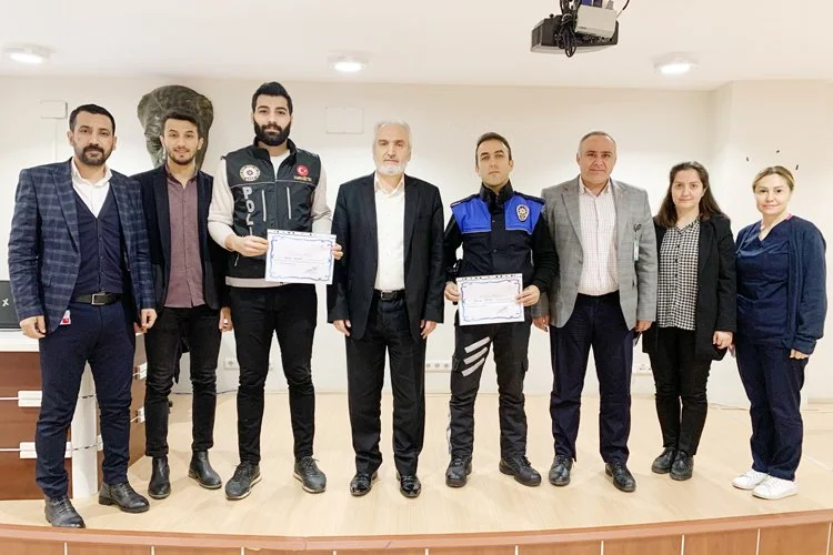 Beykoz’da sağlık çalışanlarına eğitim üstüne eğitim 7 emniyet beykoz 1 IWuoAsDUHm