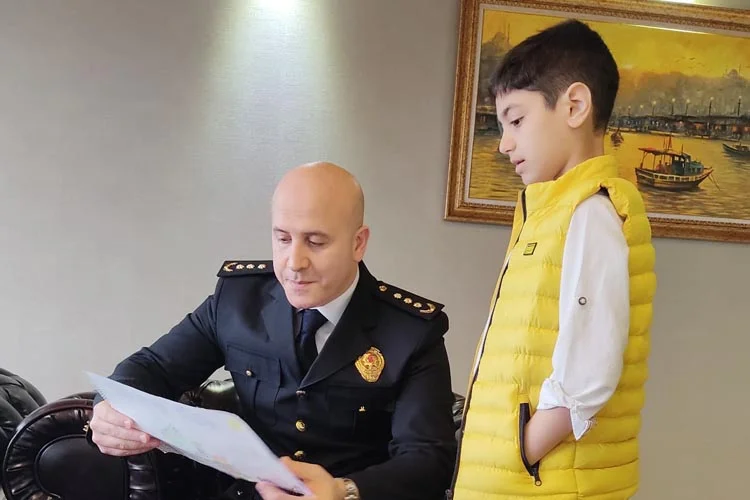 Öğrenciler, 23 Nisan Egemenlik ve Çocuk Bayramı nedeniyle Beykoz idari