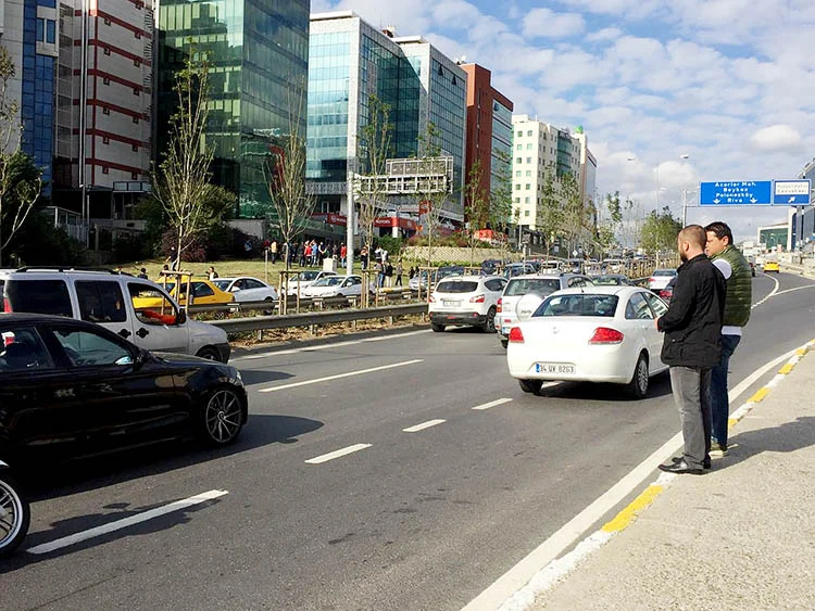 emniyet taraftara gecit vermedi zdcL2oRNaS