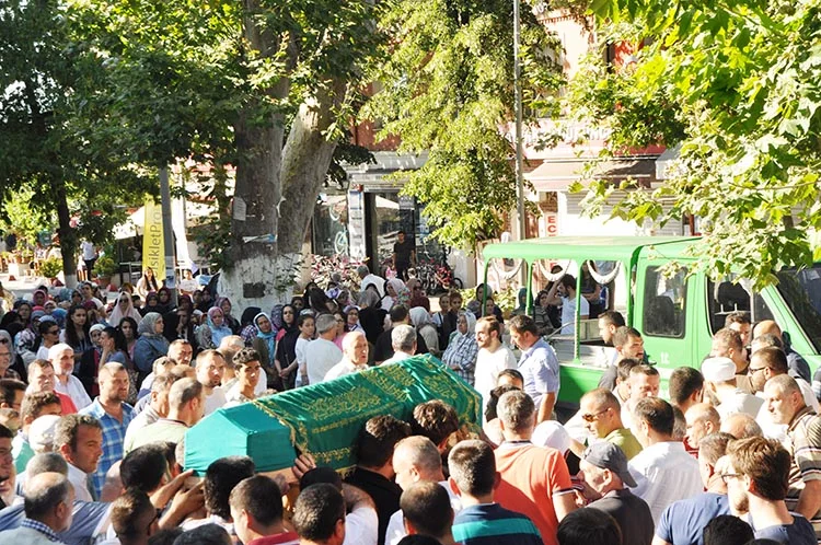 enaze pasa 2 qOjFGYIzKS