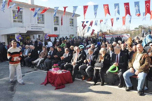 Beykoz'un Engelsiz Aslanları sahnede! 2 engelsiz aslanlar sahada 46 jJmAE9TZ9K