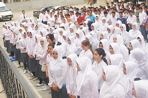 Ensar Vakfı Beykoz Şubesi'nden İmam Hatiplilere burs 1 ensar ana h OaqdNFeF s