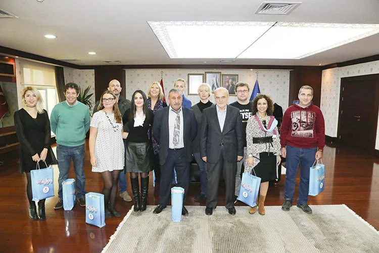 eras ziy bel 2 ei9b6H8 JA