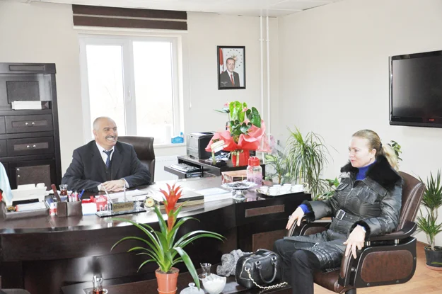 Beykoz Devlet Hastanesi Yöneticisi Op. Dr. Süleyman Erdoğdu'yu, Beykoz Kızılay