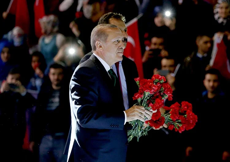 AK Parti, son derece önem verdiği İstanbul İlçe kongrelerinin takvimini