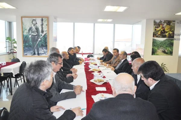 Beykoz Kaymakamı Süleyman Erdoğan Beykoz Giresunlular Derneği’nde toplanan İl Dernekler