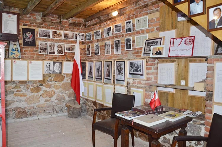 erdogan novvicki 12 32OsKQvdJ