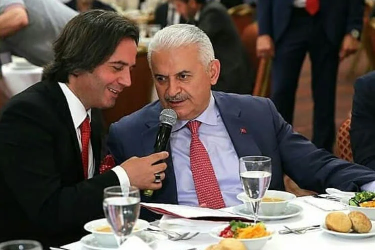 Beykoz'un tanınmış müzisyenlerinden Erol Aydoğan, dün akşam Başbakan Yıldırım ile