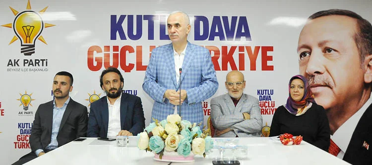 AK Parti Genel Başkan Yardımcısı Erol Kaya, partisinin Beykoz İlçe