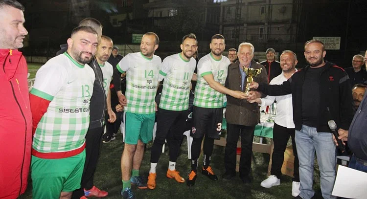 esnaf beyk vwcSilMmrO