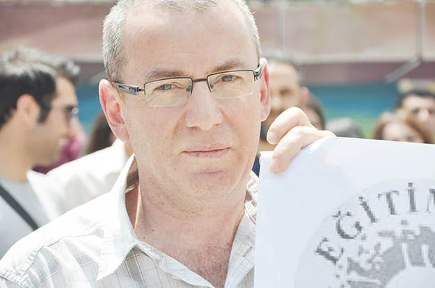 Eğitim-Sen 2 No'lu Şube, Beykoz Fevzi Çakmak Anadolu Lisesi önünde