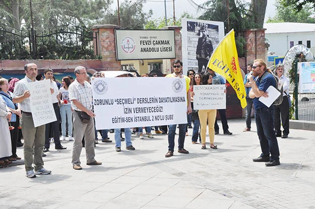 Beykoz'da 4+4+4 eylemi 1 eyl GoKTn1raZO