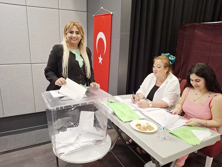 CHP Beykoz Kadın Kolları Eylem Uzuner ile devam dedi 1 eylem kap Gh5C37845w