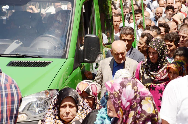Beykoz Belediyesi'nin emekçilerinden Fikret Çelen'in annesi Fatma Çelen son yolculuğuna