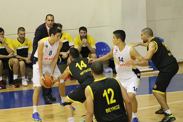 EBBL 7.Grubundaki önemli maçta Fenerbahçe Ülker Gelişim, Beykoz'u şoka sokan