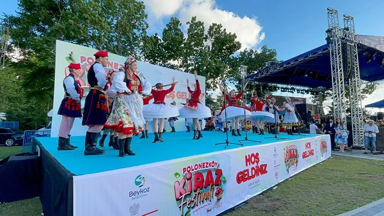 Beykoz’da Kiraz Festivali coşkuyla başladı... Canlı Yayın 1 fes beykoz 2 Y lPObQ9XO